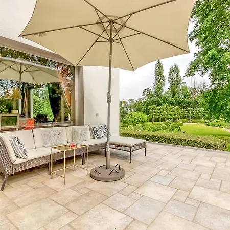 Luxury Raesborre Domain بيت للعطل *